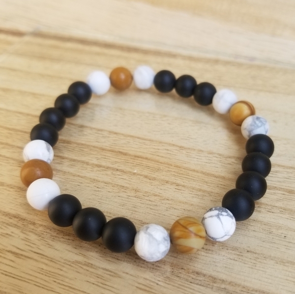 Tiger Skin Jasper & Howlite Onyx Stretch Bracelet - Picture 7 of 9